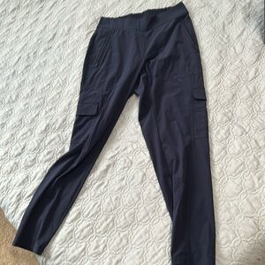 Chelsea Cargo Pants- navy size 4